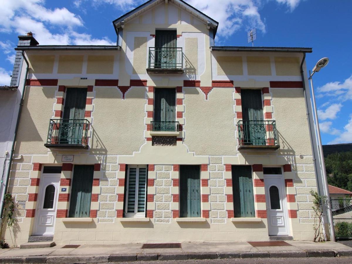 Appartement T3 Avec Terrasse, Proche Centre Et Thermes De La Bourboule - Fr-1-608-236 Exterior photo